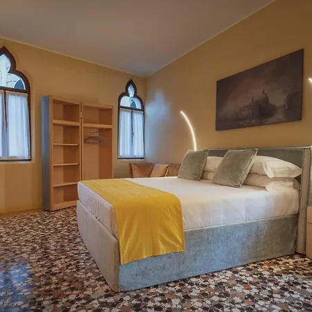 Cinqueteste Luxury Home-3