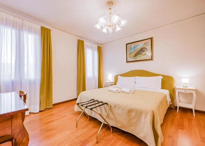 Santo Stefano Palace